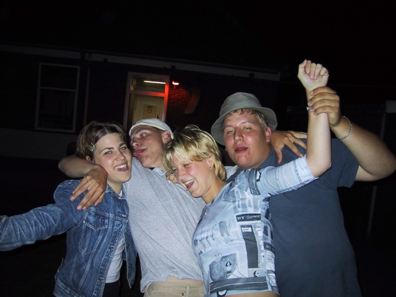 106-0637_IMG.JPG
