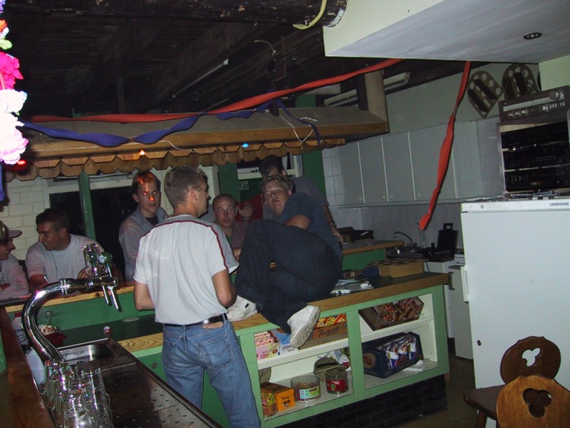 106-0671_IMG.JPG