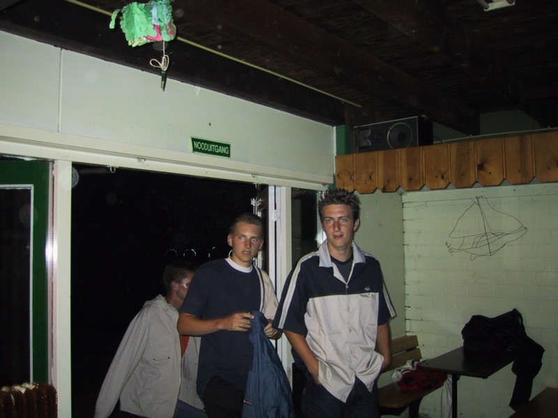 106-0673_IMG.JPG