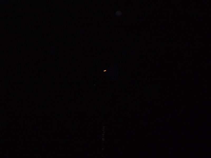 106-0695_IMG.JPG