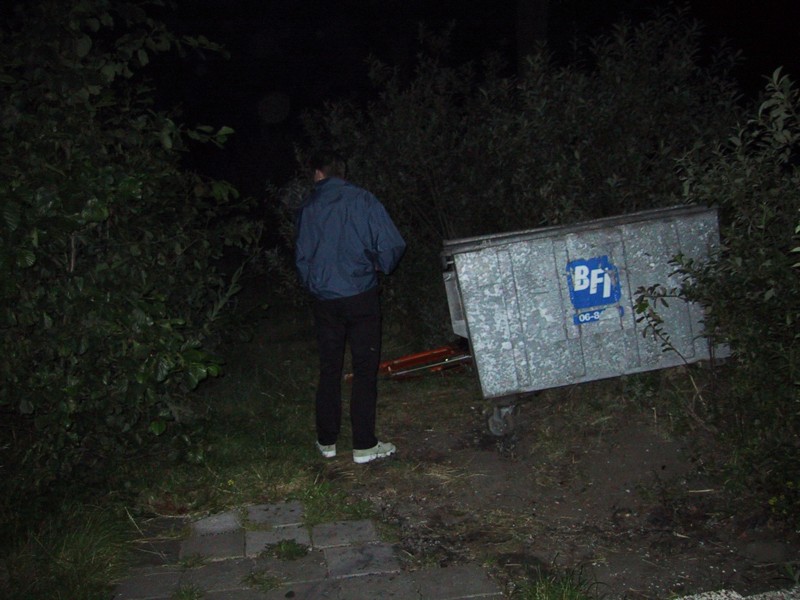106-0697_IMG.JPG