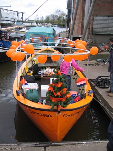 IMG_4251.JPG
Make: Canon
Model: Canon PowerShot S50
DateTime: 28-4-2006 13:20:30
EXIFImageWidth: 2592
ExifImageLength: 1944
Flash: Flash did not fire - Auto mode
ShutterSpeedValue: 1/807 sec
ApertureValue: F2,8
FocalLength: 7,09 mm