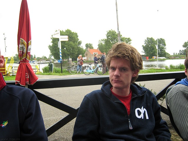 pinkst07-610.JPG
Make: Canon
Model: Canon DIGITAL IXUS 850 IS
DateTime: 27-5-2007 14:24:58
EXIFImageWidth: 3072
ExifImageLength: 2304
Flash: Flash did not fire - Auto mode
ShutterSpeedValue: 1/251 sec
ApertureValue: F2,8
FocalLength: 4,6 mm