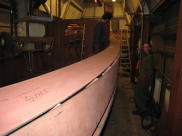 sleper0705-013.JPG
Make: Canon
Model: Canon DIGITAL IXUS 850 IS
DateTime: 9-5-2007 21:12:14
EXIFImageWidth: 3072
ExifImageLength: 2304
Flash: Flash fired - Auto mode - Red-eye reduction
ShutterSpeedValue: 1/60 sec
ApertureValue: F2,8
FocalLength: 4,6 mm