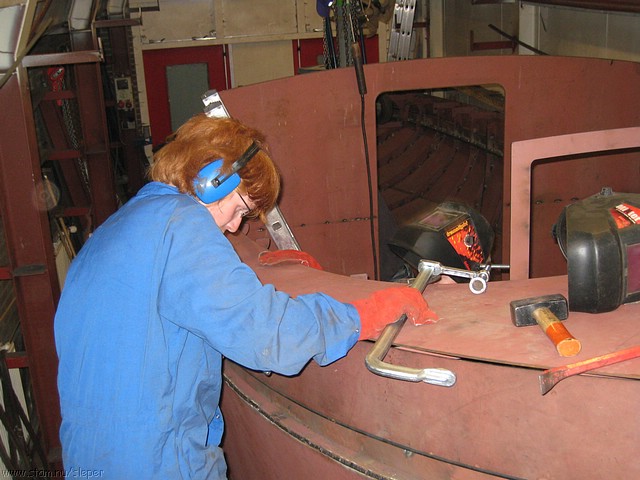 sleper0705-024.JPG
Make: Canon
Model: Canon DIGITAL IXUS 850 IS
DateTime: 16-5-2007 20:27:27
EXIFImageWidth: 3072
ExifImageLength: 2304
Flash: Flash fired - Auto mode - Red-eye reduction
ShutterSpeedValue: 1/60 sec
ApertureValue: F3,51
FocalLength: 7,56 mm