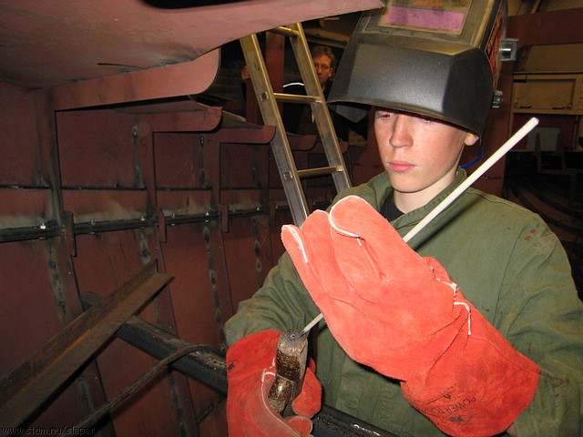 sleper0705-031.JPG
Make: Canon
Model: Canon DIGITAL IXUS 850 IS
DateTime: 16-5-2007 20:44:43
EXIFImageWidth: 3072
ExifImageLength: 2304
Flash: Flash fired - Auto mode - Red-eye reduction
ShutterSpeedValue: 1/60 sec
ApertureValue: F2,8
FocalLength: 4,6 mm