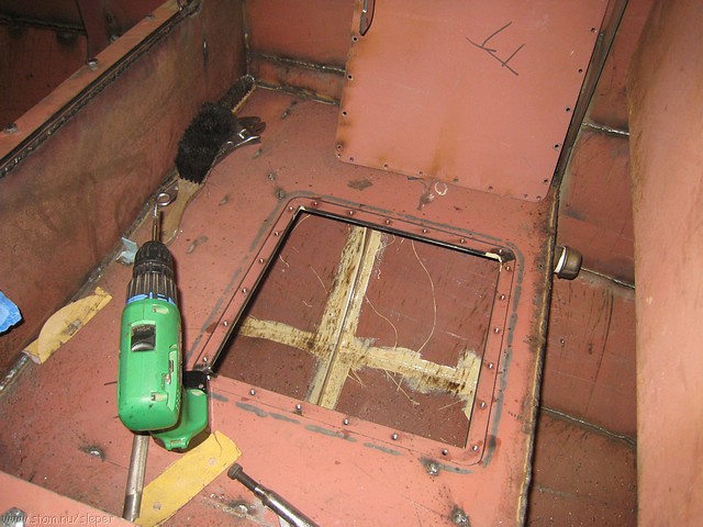 sleper0705-036.JPG
Make: Canon
Model: Canon DIGITAL IXUS 850 IS
DateTime: 16-5-2007 22:18:43
EXIFImageWidth: 3072
ExifImageLength: 2304
Flash: Flash fired - Auto mode - Red-eye reduction
ShutterSpeedValue: 1/60 sec
ApertureValue: F2,8
FocalLength: 4,6 mm