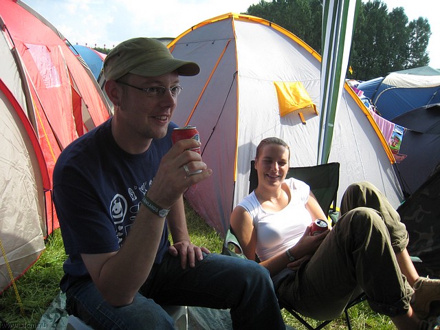 lowlands07-095.JPG
Make: Canon
Model: Canon DIGITAL IXUS 850 IS
DateTime: 18-8-2007 11:41:37
EXIFImageWidth: 3072
ExifImageLength: 2304
Flash: Flash did not fire - Auto mode
ShutterSpeedValue: 1/1002 sec
ApertureValue: F2,8
FocalLength: 4,6 mm