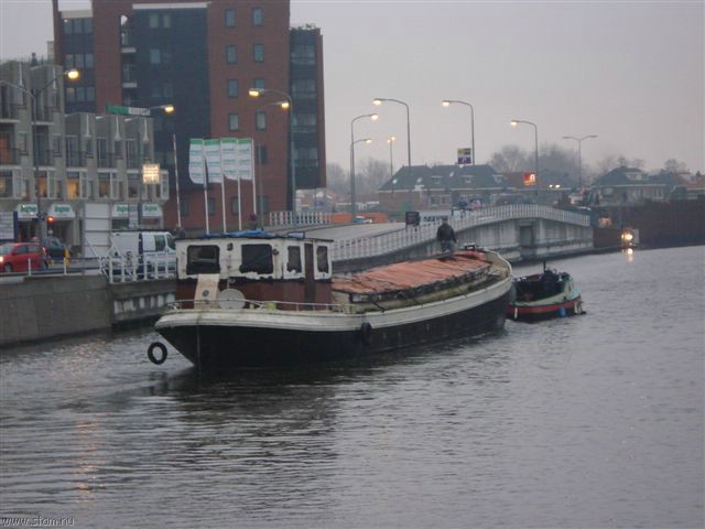 DSC00978.JPG
Make: SONY
Model: DSC-W30
DateTime: 22-11-2007 9:41:13
EXIFImageWidth: 640
ExifImageLength: 480
Flash: Flash fired - Strobe return light not detected - Compulsory flash firing
ISOSpeedRatings: ISO 320
FocalLength: 18,9 mm