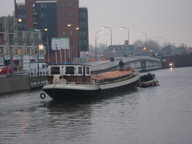 DSC00978.JPG
Make: SONY
Model: DSC-W30
DateTime: 22-11-2007 9:41:13
EXIFImageWidth: 1632
ExifImageLength: 1224
Flash: Flash fired - Strobe return light not detected - Compulsory flash firing
ISOSpeedRatings: ISO 320
FocalLength: 18,9 mm