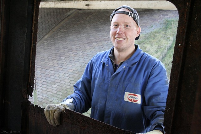 _MG_5656.JPG
Make: Canon
Model: Canon EOS 350D DIGITAL
DateTime: 6-1-2008 15:26:41
EXIFImageWidth: 3456
ExifImageLength: 2304
Flash: Flash did not fire - Compulsory flash suppression
ISOSpeedRatings: ISO 1600
ShutterSpeedValue: 1/60 sec
ApertureValue: F5,6
FocalLength: 30 mm