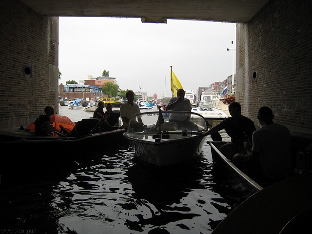 IMG_6065.JPG
Make: Canon
Model: Canon DIGITAL IXUS 850 IS
DateTime: 5-7-2008 15:38:53
EXIFImageWidth: 3072
ExifImageLength: 2304
Flash: Flash did not fire - Auto mode
ShutterSpeedValue: 1/202 sec
ApertureValue: F2,8
FocalLength: 4,6 mm