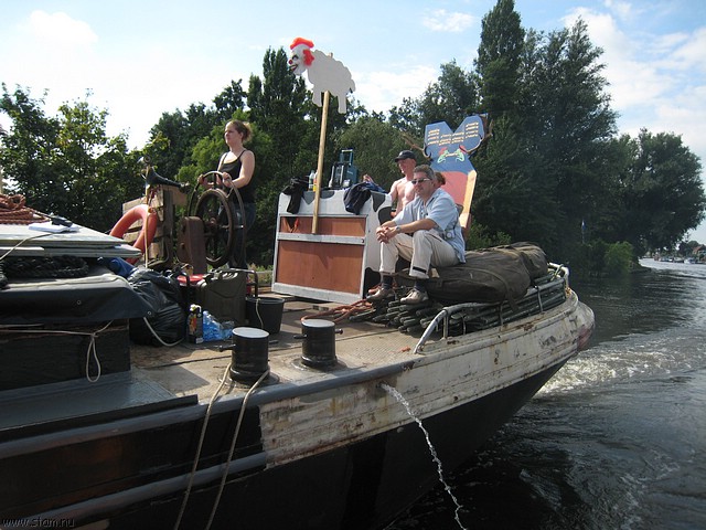 IMG_7605.JPG
Make: Canon
Model: Canon DIGITAL IXUS 850 IS
DateTime: 9-8-2008 10:42:39
EXIFImageWidth: 3072
ExifImageLength: 2304
Flash: Flash did not fire - Auto mode
ShutterSpeedValue: 1/1002 sec
ApertureValue: F2,8
FocalLength: 4,6 mm