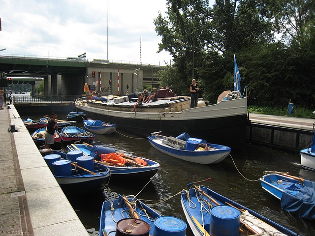 IMG_7611.JPG
Make: Canon
Model: Canon DIGITAL IXUS 850 IS
DateTime: 9-8-2008 12:37:20
EXIFImageWidth: 3072
ExifImageLength: 2304
Flash: Flash did not fire - Auto mode
ShutterSpeedValue: 1/1002 sec
ApertureValue: F2,8
FocalLength: 4,6 mm