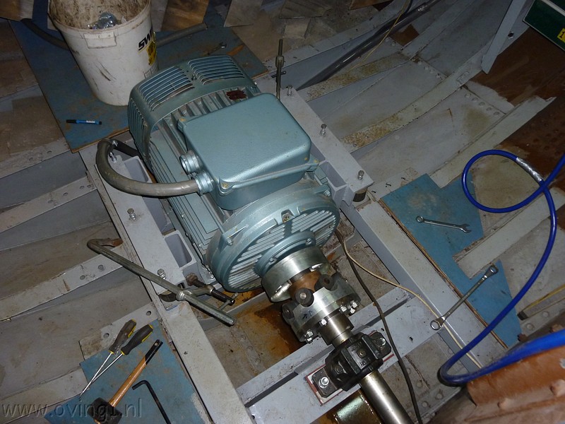 P1060346.JPG
Make: Panasonic
Model: DMC-ZX1
DateTime: 12-7-2010 23:39:05
EXIFImageWidth: 3264
ExifImageLength: 2448
Flash: Fired, auto mode
ISOSpeedRatings: ISO 160
FocalLength: 4,5 mm