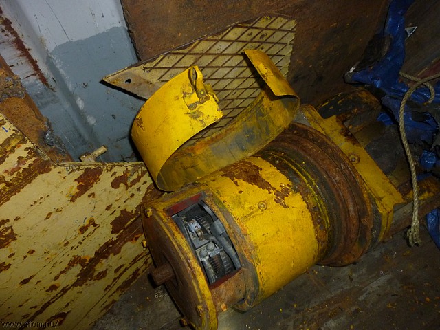 P1100652.JPG
Make: Panasonic
Model: DMC-ZX1
DateTime: 11-11-2010 18:20:20
EXIFImageWidth: 3264
ExifImageLength: 2448
Flash: Fired, auto mode
ISOSpeedRatings: ISO 250
FocalLength: 4,5 mm