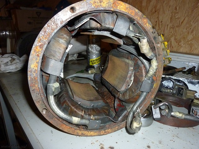 P1100873.JPG
Make: Panasonic
Model: DMC-ZX1
DateTime: 21-11-2010 16:48:59
EXIFImageWidth: 3264
ExifImageLength: 2448
Flash: Fired, auto mode
ISOSpeedRatings: ISO 250
FocalLength: 4,5 mm