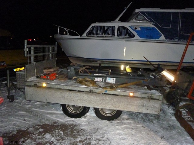 P1100992.JPG
Make: Panasonic
Model: DMC-ZX1
DateTime: 30-11-2010 20:41:42
EXIFImageWidth: 3264
ExifImageLength: 2448
Flash: Fired, auto mode
ISOSpeedRatings: ISO 800
FocalLength: 4,5 mm