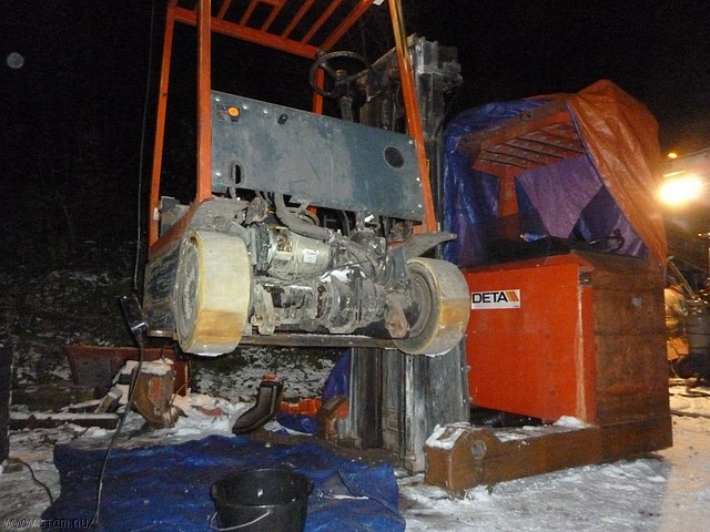 P1110002.JPG
Make: Panasonic
Model: DMC-ZX1
DateTime: 30-11-2010 22:43:20
EXIFImageWidth: 3264
ExifImageLength: 2448
Flash: Fired, auto mode
ISOSpeedRatings: ISO 1000
FocalLength: 4,5 mm