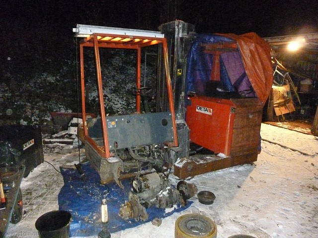 P1110011.JPG
Make: Panasonic
Model: DMC-ZX1
DateTime: 1-12-2010 0:01:37
EXIFImageWidth: 3264
ExifImageLength: 2448
Flash: Fired, auto mode
ISOSpeedRatings: ISO 1600
FocalLength: 4,5 mm