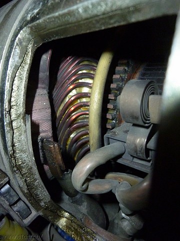 P1110023.JPG
Make: Panasonic
Model: DMC-ZX1
DateTime: 1-12-2010 0:11:18
EXIFImageWidth: 3264
ExifImageLength: 2448
Flash: Fired, auto mode
ISOSpeedRatings: ISO 400
FocalLength: 4,5 mm