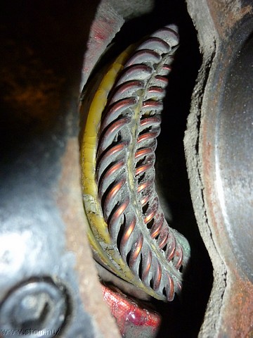 P1110034.JPG
Make: Panasonic
Model: DMC-ZX1
DateTime: 1-12-2010 0:18:40
EXIFImageWidth: 3264
ExifImageLength: 2448
Flash: Fired, auto mode
ISOSpeedRatings: ISO 400
FocalLength: 4,5 mm