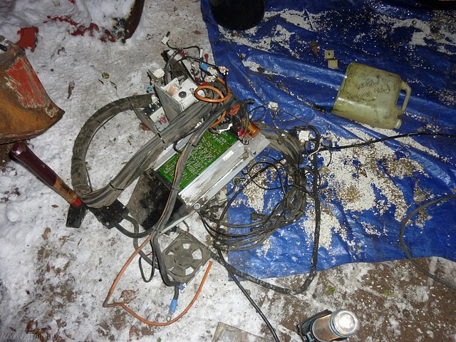 P1110067.JPG
Make: Panasonic
Model: DMC-ZX1
DateTime: 1-12-2010 21:23:26
EXIFImageWidth: 3264
ExifImageLength: 2448
Flash: Fired, auto mode
ISOSpeedRatings: ISO 250
FocalLength: 4,5 mm