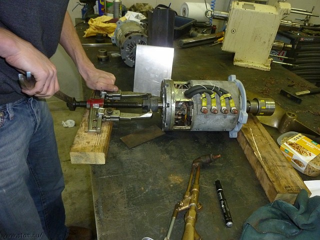 P1110991.JPG
Make: Panasonic
Model: DMC-ZX1
DateTime: 8-3-2011 16:39:12
EXIFImageWidth: 3264
ExifImageLength: 2448
Flash: Fired, auto mode
ISOSpeedRatings: ISO 320
FocalLength: 4,5 mm