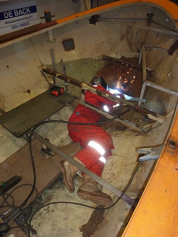 P1120055.JPG
Make: Panasonic
Model: DMC-ZX1
DateTime: 10-3-2011 20:44:47
EXIFImageWidth: 3264
ExifImageLength: 2448
Flash: Fired, auto mode
ISOSpeedRatings: ISO 200
FocalLength: 4,5 mm