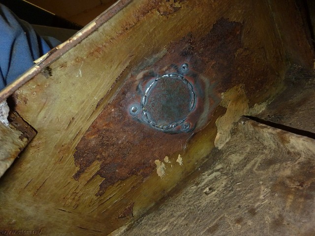 P1120079.JPG
Make: Panasonic
Model: DMC-ZX1
DateTime: 12-3-2011 11:47:49
EXIFImageWidth: 3264
ExifImageLength: 2448
Flash: Fired, auto mode
ISOSpeedRatings: ISO 200
FocalLength: 4,5 mm