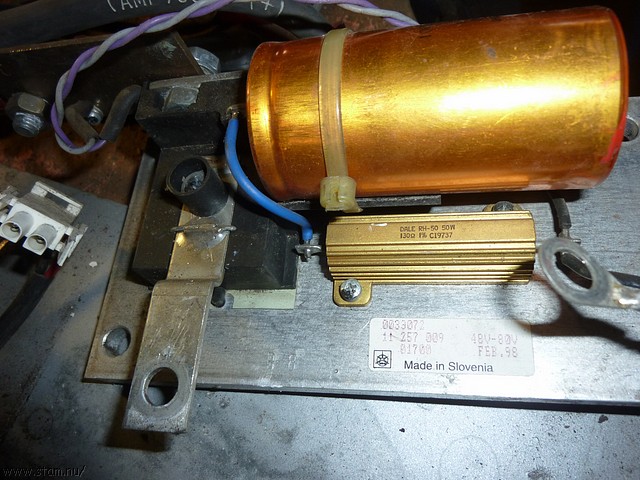 P1120162.JPG
Make: Panasonic
Model: DMC-ZX1
DateTime: 19-3-2011 18:01:45
EXIFImageWidth: 3264
ExifImageLength: 2448
Flash: Fired, auto mode
ISOSpeedRatings: ISO 100
FocalLength: 4,5 mm