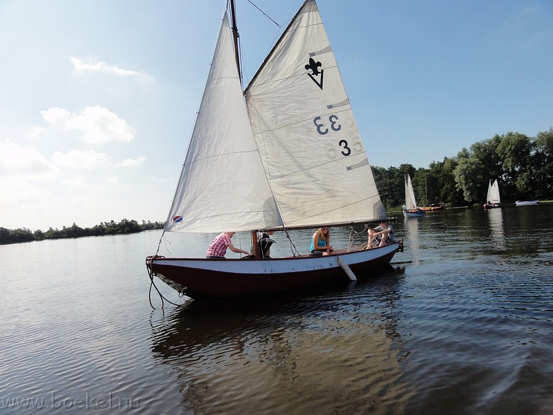 2011-07-27_friesland2011-004.JPG
Make: SONY
Model: DSC-HX5V
DateTime: 27-7-2011 9:43:51
EXIFImageWidth: 3648
ExifImageLength: 2736
Flash: No flash, compulsory flash suppression
ISOSpeedRatings: ISO 125
FocalLength: 4,25 mm