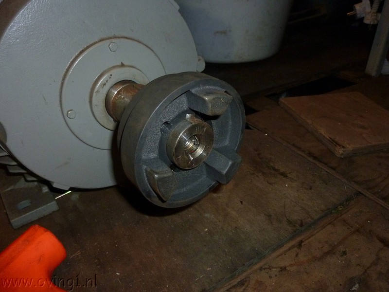 P1180397.JPG
Make: Panasonic
Model: DMC-ZX1
DateTime: 14-11-2011 18:37:16
EXIFImageWidth: 3264
ExifImageLength: 2448
Flash: Fired, auto mode
ISOSpeedRatings: ISO 250
FocalLength: 4,5 mm