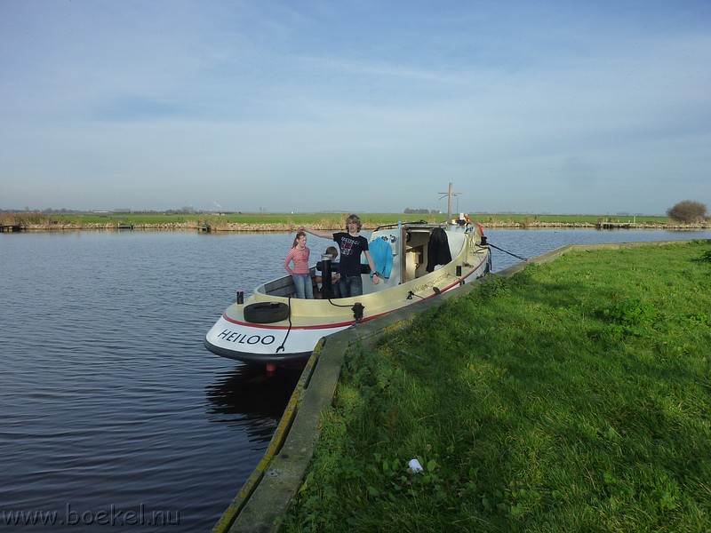 P1180053.JPG
Make: Panasonic
Model: DMC-ZX1
DateTime: 5-11-2011 15:08:43
EXIFImageWidth: 3264
ExifImageLength: 2448
Flash: No flash, auto mode
ISOSpeedRatings: ISO 125
FocalLength: 4,5 mm