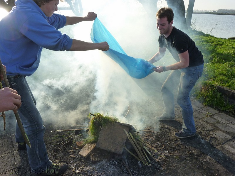 P1180059.JPG
Make: Panasonic
Model: DMC-ZX1
DateTime: 5-11-2011 15:25:00
EXIFImageWidth: 3264
ExifImageLength: 2448
Flash: No flash, auto mode
ISOSpeedRatings: ISO 125
FocalLength: 5,2 mm