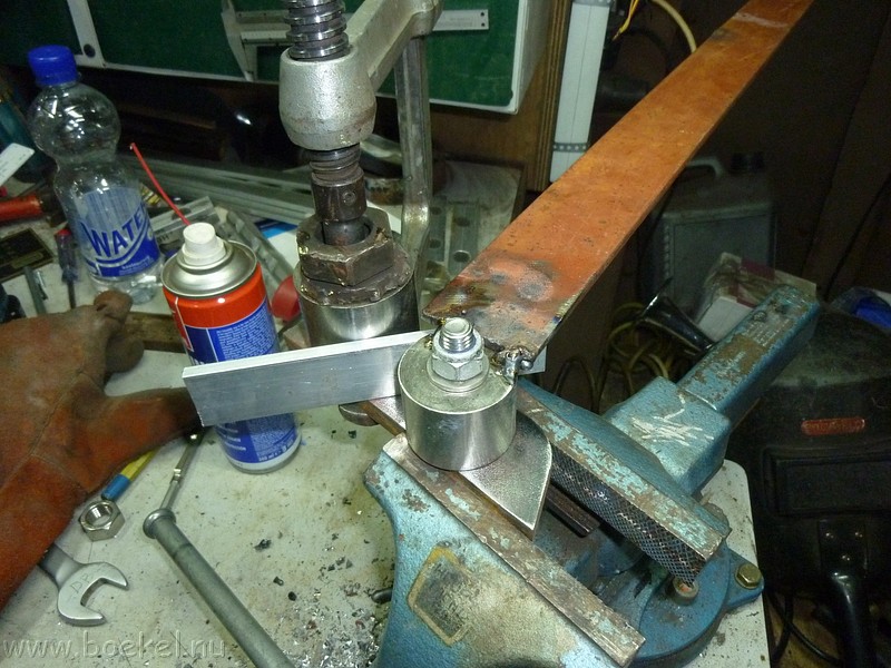 P1210265.JPG
Make: Panasonic
Model: DMC-ZX1
DateTime: 22-4-2012 17:16:40
EXIFImageWidth: 3264
ExifImageLength: 2448
Flash: Fired, auto mode
ISOSpeedRatings: ISO 400
FocalLength: 4,5 mm