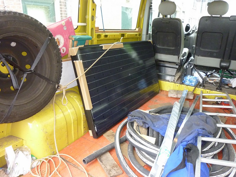 P1210555.JPG
Make: Panasonic
Model: DMC-ZX1
DateTime: 5-5-2012 14:55:07
EXIFImageWidth: 3264
ExifImageLength: 2448
Flash: Fired, auto mode
ISOSpeedRatings: ISO 250
FocalLength: 4,5 mm