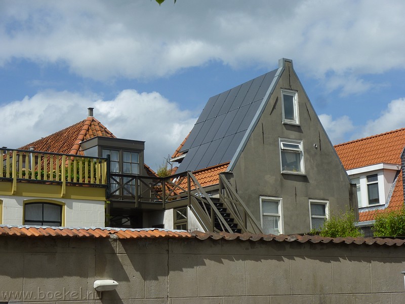 P1210569.JPG
Make: Panasonic
Model: DMC-ZX1
DateTime: 6-5-2012 13:32:16
EXIFImageWidth: 3264
ExifImageLength: 2448
Flash: No flash, compulsory flash suppression
ISOSpeedRatings: ISO 80
FocalLength: 11,8 mm