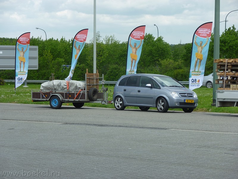 P1210637.JPG
Make: Panasonic
Model: DMC-ZX1
DateTime: 16-5-2012 13:28:18
EXIFImageWidth: 3264
ExifImageLength: 2448
Flash: No flash, auto mode
ISOSpeedRatings: ISO 80
FocalLength: 18,8 mm