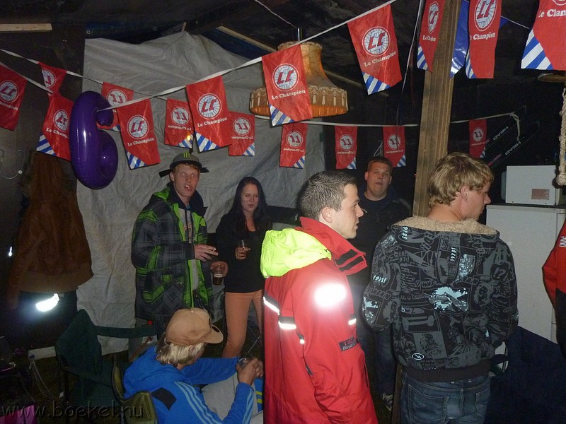 P1210647.JPG
Make: Panasonic
Model: DMC-ZX1
DateTime: 17-5-2012 0:40:18
EXIFImageWidth: 3264
ExifImageLength: 2448
Flash: Fired, auto mode
ISOSpeedRatings: ISO 400
FocalLength: 4,5 mm