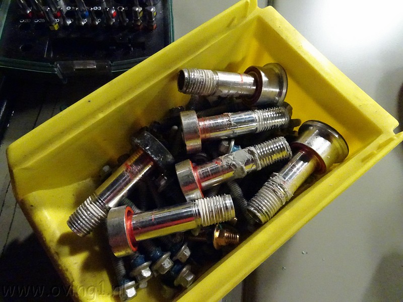 Tesla_85kWh_031.JPG
Make: SONY
Model: DSC-HX90V
DateTime: 25-1-2017 18:44:07
EXIFImageWidth: 4896
ExifImageLength: 3672
Flash: No flash, auto mode
ISOSpeedRatings: ISO 3200
FocalLength: 4,1 mm