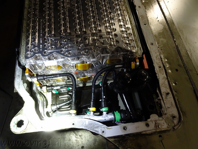 Tesla_85kWh_043.JPG
Make: SONY
Model: DSC-HX90V
DateTime: 25-1-2017 19:03:18
EXIFImageWidth: 4896
ExifImageLength: 3672
Flash: No flash, auto mode
ISOSpeedRatings: ISO 500
FocalLength: 4,1 mm