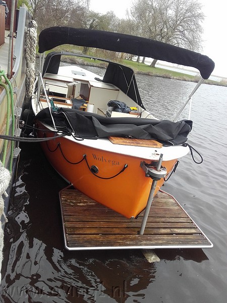 2017-04-03 12.55.03.jpg
Make: SAMSUNG
Model: SM-G388F
DateTime: 3-4-2017 12:55:03
EXIFImageWidth: 2592
ExifImageLength: 1944
Flash: No flash, auto mode
ISOSpeedRatings: ISO 50
ShutterSpeedValue:  1/233 sec
ApertureValue: F2,2
FocalLength: 3,31 mm