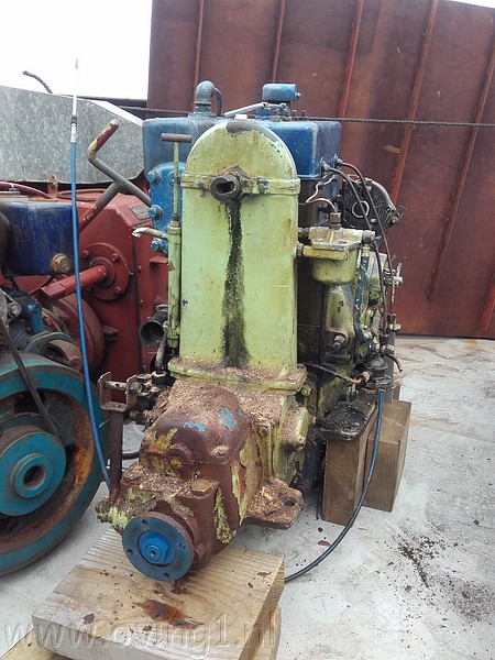 2017-04-03 14.12.59.jpg
Make: SAMSUNG
Model: SM-G388F
DateTime: 3-4-2017 14:12:59
EXIFImageWidth: 2592
ExifImageLength: 1944
Flash: No flash, auto mode
ISOSpeedRatings: ISO 50
ShutterSpeedValue:  1/265 sec
ApertureValue: F2,2
FocalLength: 3,31 mm