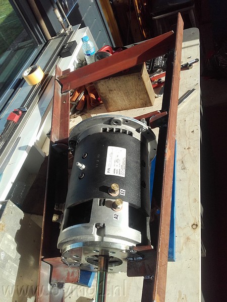 2017-04-05 09.16.33.jpg
Make: SAMSUNG
Model: SM-G388F
DateTime: 5-4-2017 9:16:33
EXIFImageWidth: 2592
ExifImageLength: 1944
Flash: No flash, auto mode
ISOSpeedRatings: ISO 50
ShutterSpeedValue:  1/341 sec
ApertureValue: F2,2
FocalLength: 3,31 mm