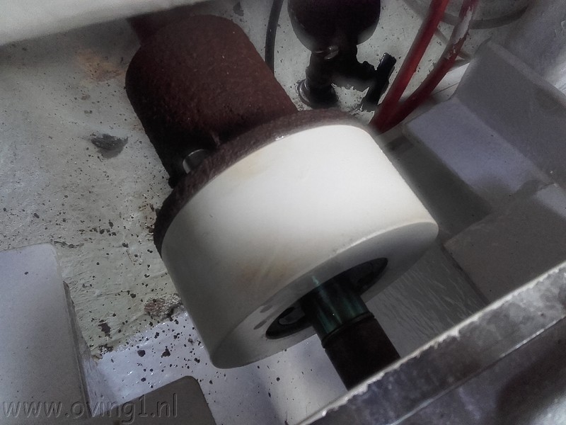 2017-04-06 17.56.46.jpg
Make: SAMSUNG
Model: SM-G388F
DateTime: 6-4-2017 17:56:46
EXIFImageWidth: 2592
ExifImageLength: 1944
Flash: No flash, auto mode
ISOSpeedRatings: ISO 180
ShutterSpeedValue:  1/17 sec
ApertureValue: F2,2
FocalLength: 3,31 mm