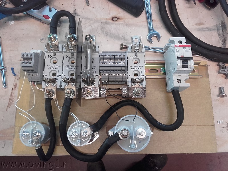 2017-04-06 20.07.25.jpg
Make: SAMSUNG
Model: SM-G388F
DateTime: 6-4-2017 20:07:25
EXIFImageWidth: 2592
ExifImageLength: 1944
Flash: No flash, auto mode
ISOSpeedRatings: ISO 90
ShutterSpeedValue:  1/33 sec
ApertureValue: F2,2
FocalLength: 3,31 mm