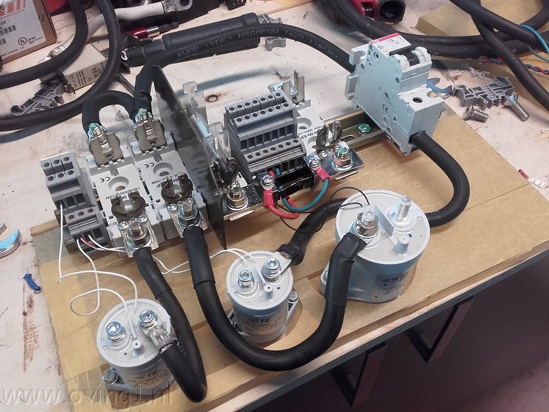 2017-04-06 20.19.04.jpg
Make: SAMSUNG
Model: SM-G388F
DateTime: 6-4-2017 20:19:04
EXIFImageWidth: 2592
ExifImageLength: 1944
Flash: No flash, auto mode
ISOSpeedRatings: ISO 110
ShutterSpeedValue:  1/25 sec
ApertureValue: F2,2
FocalLength: 3,31 mm