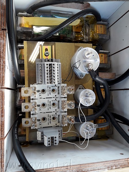 20170413_192033.jpg
Make: samsung
Model: SM-G390F
DateTime: 13-4-2017 19:20:33
EXIFImageWidth: 4128
ExifImageLength: 3096
Flash: No flash
ISOSpeedRatings: ISO 50
ShutterSpeedValue:  1/50 sec
ApertureValue: F1,9
FocalLength: 3,7 mm