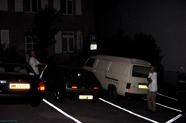 auto's in wiltz.JPG